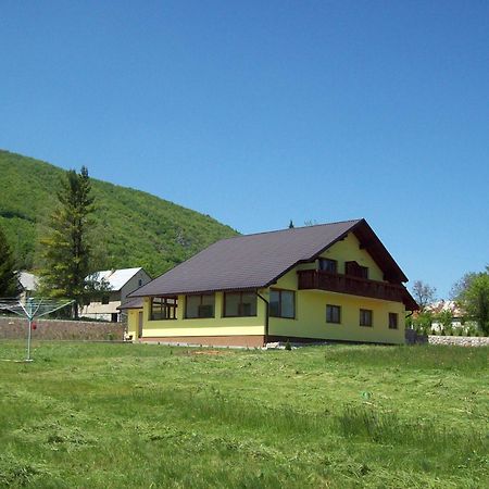 Hotel House Mara Korenica Exteriér fotografie